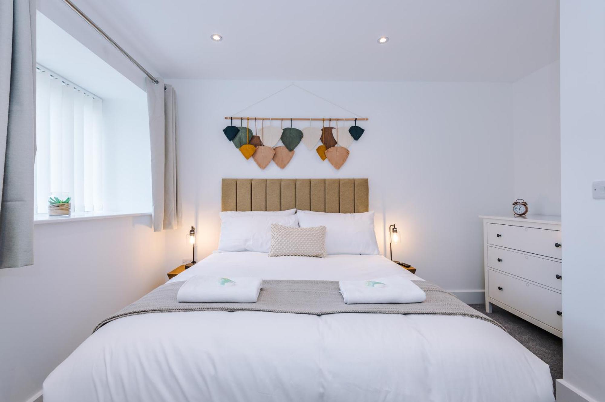 Number 21: A Breathtaking Chester Cottage With Parking Mollington  Eksteriør billede